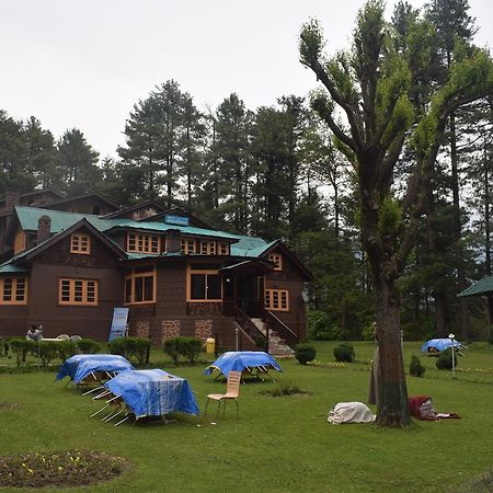 Aksa Resort Pahalgām Exteriér fotografie